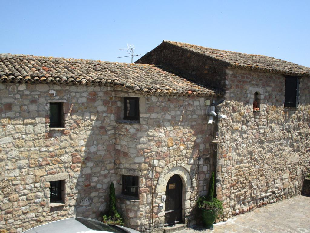 Отель Le Logis Du Guetteur Les Arcs-sur-Argens Экстерьер фото